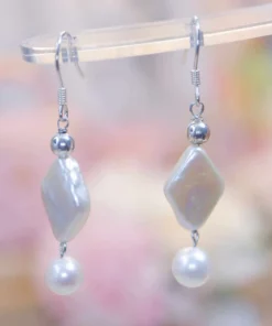 Sophisticated Bridesmaid Pearl Earrings with Rare Rhombus Design