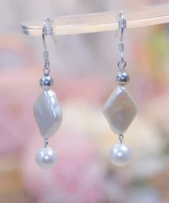 Sophisticated Bridesmaid Pearl Earrings with Rare Rhombus Design